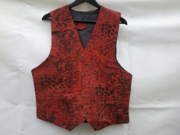 rood suède leren gilet