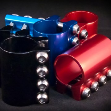 Damaged 4 bouten klem