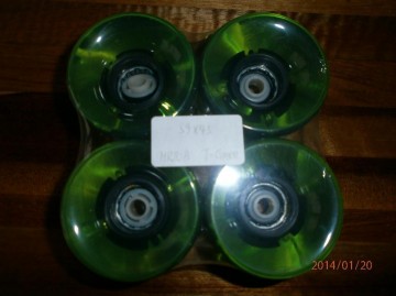 Swass skateboard wielen met ledlicht 