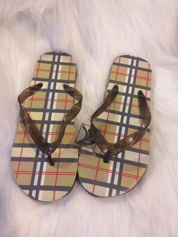 Teenslipper ruit bruin op wit berevel